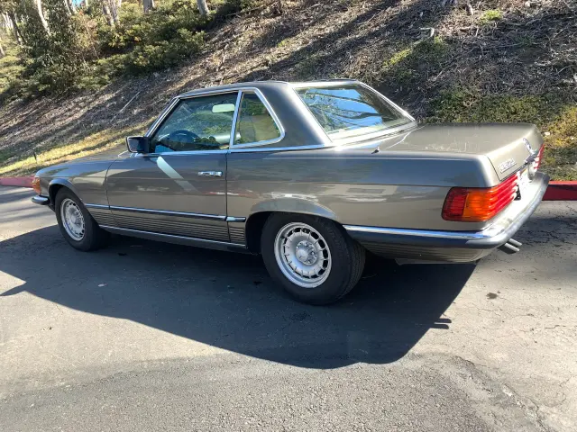 Mercedes-Benz 280 SL 1984 foto 4