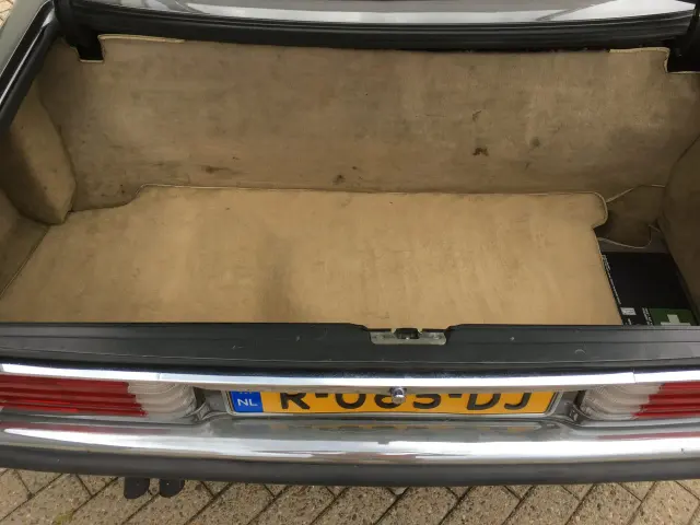Mercedes-Benz 280 SL 1984 foto 20