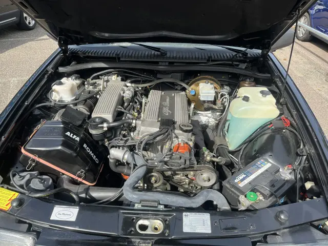 Alfa Romeo 75 2.0 TS 1990 foto 7