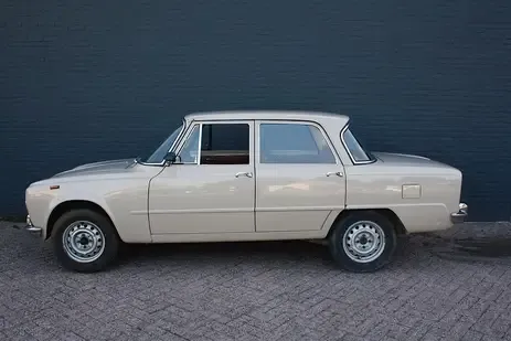 Verkochte Alfa Romeo Giulia Super bij Alfa Mario