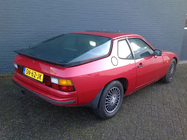 Verkochte Porsche 944 bij Alfa Mario